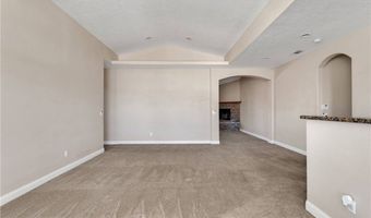 15090 Olema Rd, Apple Valley, CA 92307