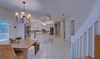 137 Signal Ridge Way, East Greenwich, RI 02818