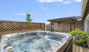 123 Hood Dr, Dayton, NV 89403