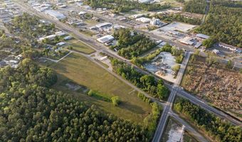 Anthony St, Baxley, GA 31513