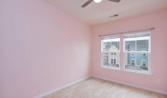 41686 MCMONAGLE Sq, Aldie, VA 20105