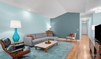 23 Holiday Dr, Arden, NC 28704