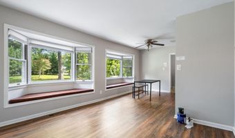 3436 HOLLY Rd, Annandale, VA 22003