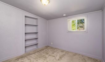 3208 CHEYENNE St, Cheyenne, WY 82001