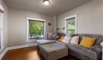 612 N Clinton St, Adrian, MI 49221