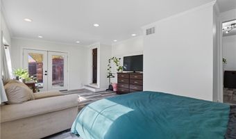 13568 Ottoman St, Arleta, CA 91331
