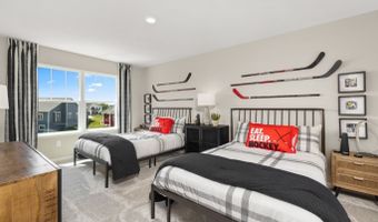 1924 S Shore Cv, Antioch, IL 60002