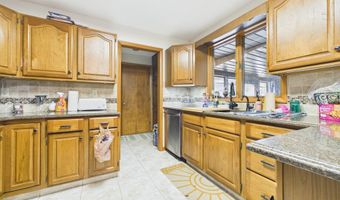 4620 Southview Dr, Anderson, IN 46013
