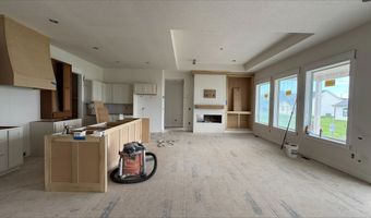 2719 NW Greenwood St, Ankeny, IA 50023