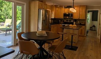 154 West St, Barton, VT 05822