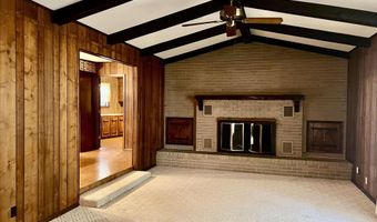101 Fairway Dr, Bald Knob, AR 72010