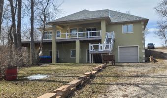 733 Minot Bch, Bottineau, ND 58318