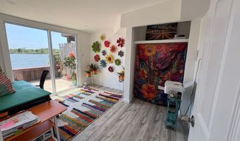 1658 W Riverside Dr, Atlantic City, NJ 08401