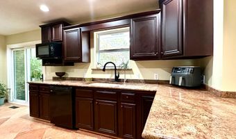 33239 Thompson Rd, Afton, OK 74331