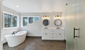 3563 NW McCready Dr, Bend, OR 97703