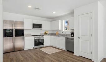 2788 Steamship Dr, Bullhead City, AZ 86429