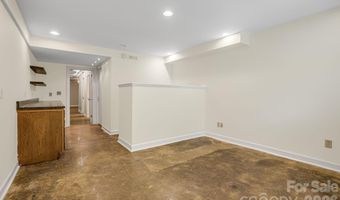 78 Grovewood Rd, Asheville, NC 28804