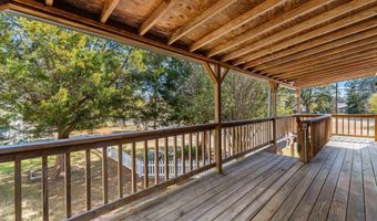 112 S Rosemary Ave, Andrews, SC 29510