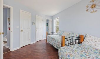 6 Kingfish St, Alligator Point, FL 32346