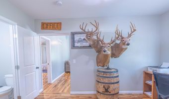 405 Ridge Ave, Aurora, IN 47001