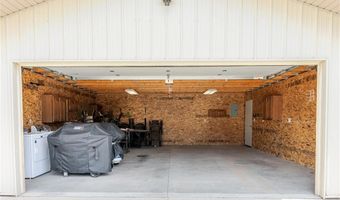 508 Circle Dr E, Cody, WY 82414
