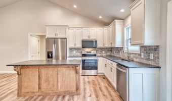 108 Skylar Dr, Auburn, KY 42206