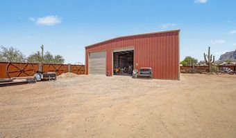 1502 S PROSPECTORS Rd, Apache Junction, AZ 85119