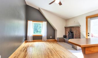 394 Meany Rd, Charlestown, NH 03603