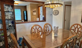 158 Scenery Ln, Johnston, RI 02919