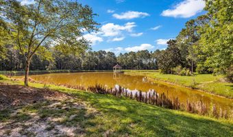 14231 Woodland Hills Dr, Biloxi, MS 39532