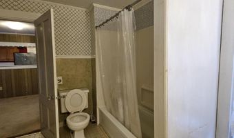 103 4th St, Bangor, ME 04401