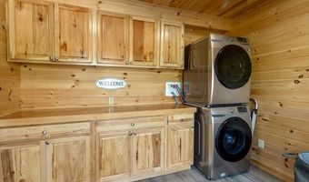39 Bourdeau Ln N, Alburgh, VT 05440