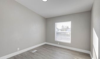 911 York # 82 St 82, Aumsville, OR 97325