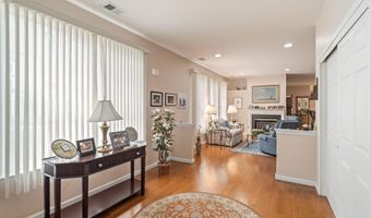 8 Whitecaps Ter, Barnegat, NJ 08005