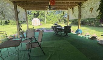 304 S Magnolia Ave, Andrews, SC 29510