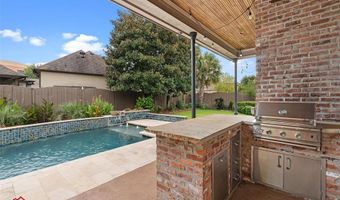 105 Calais Ct, Bossier City, LA 71111
