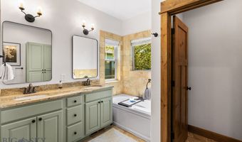 2452 Creekwood Dr, Bozeman, MT 59715