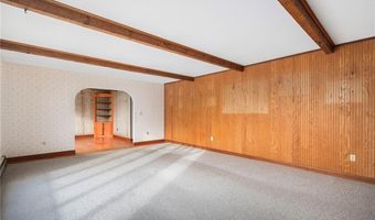 141 Peckham Rd, Little Compton, RI 02837