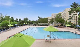 6641 WAKEFIELD Dr 703, Alexandria, VA 22307