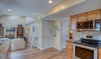 1275 N FARMVIEW Dr, Dover, DE 19904