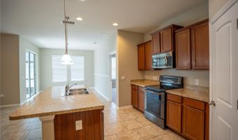 1860 SKYVIEW Dr, Auburndale, FL 33823