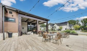 6934 RENITA Ln, Bethesda, MD 20817