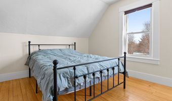 9 Kelsea Ave, Center Harbor, NH 03226