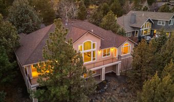 3269 NW Fairway Heights Dr, Bend, OR 97703