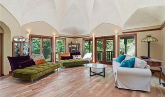 160 Ross Hill Rd, Charlestown, RI 02813