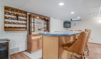 N9640 GINA Drive, Appleton, WI 54915