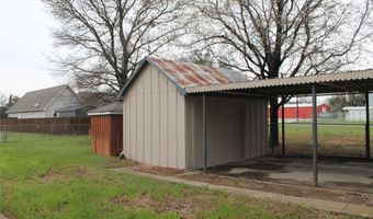 104 S Hubbard St 3 Lots, Alvord, TX 76225