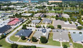 102 SE Executive DR Unit # 4 & 6 4 & 6, Bentonville, AR 72712