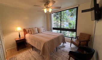 300 Wai Nani Way 204, Honolulu, HI 96815