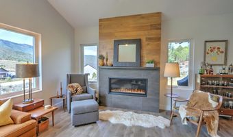 951 Hidden Valley Dr, Glenwood Springs, CO 81601